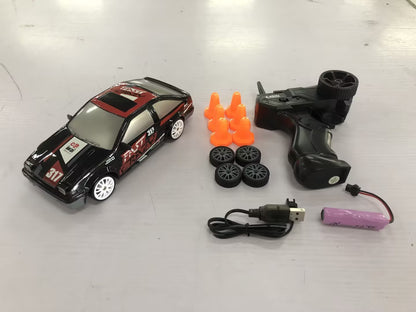 RC Driftbilar 4WD 1:24 - Olika modeller 2.4Ghz