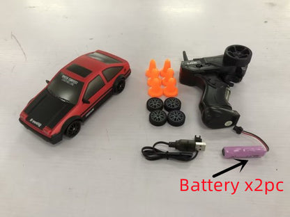 RC Driftbilar 4WD 1:24 - Olika modeller 2.4Ghz